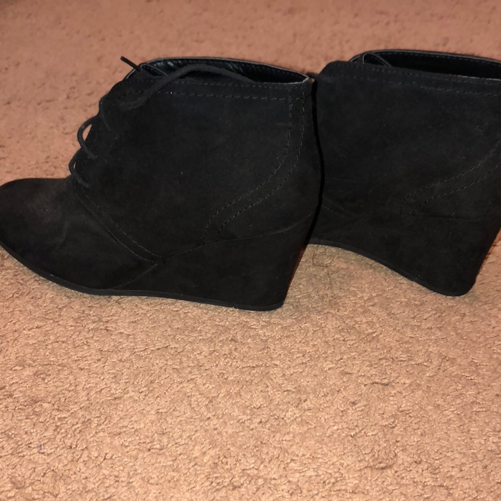 Black wedge booties